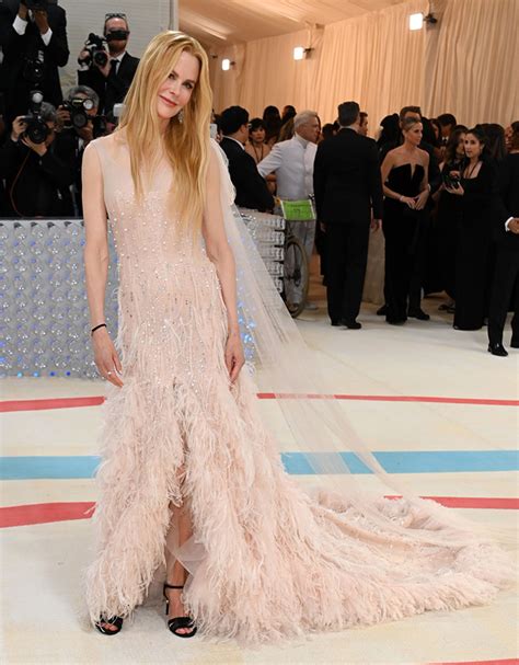 nicole kidman at met gala.